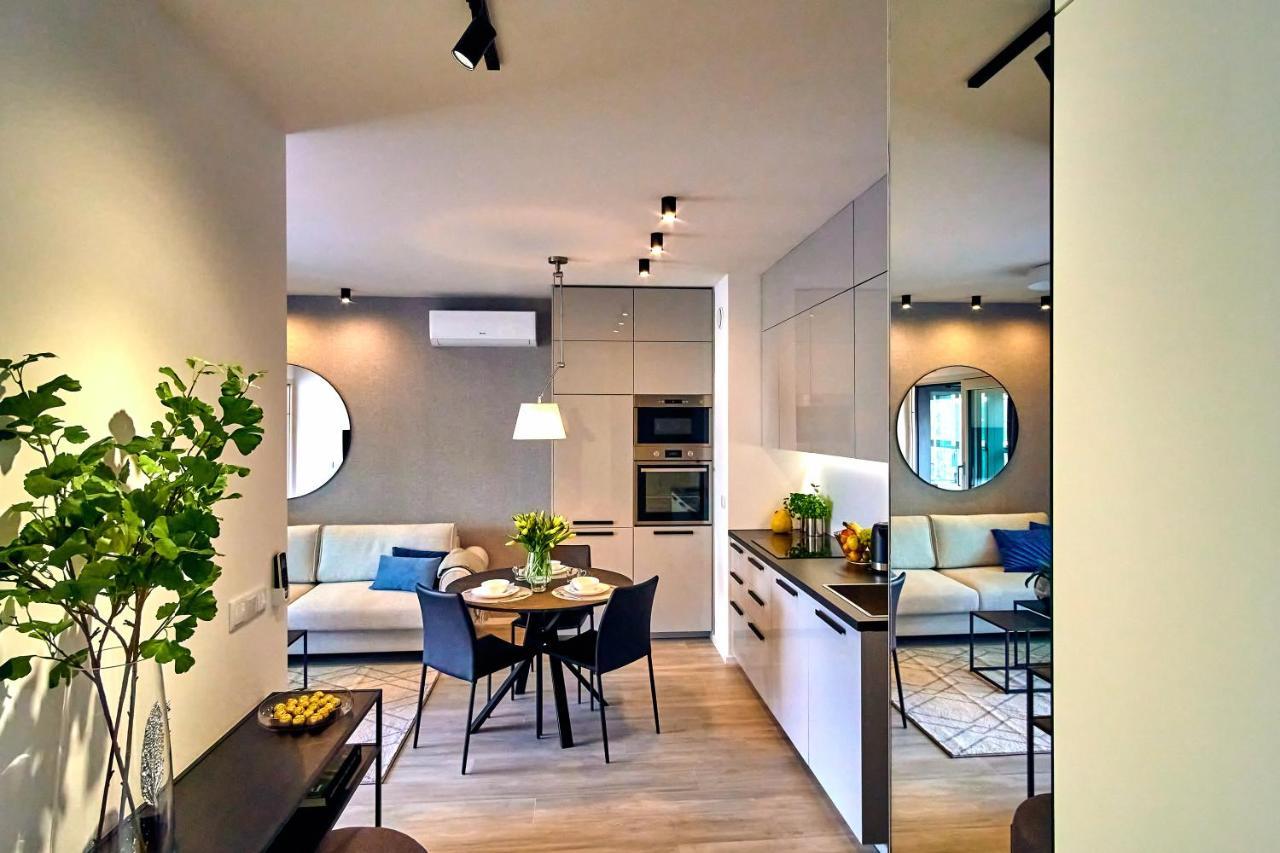 Mennica Residence Deluxe Varsó Kültér fotó